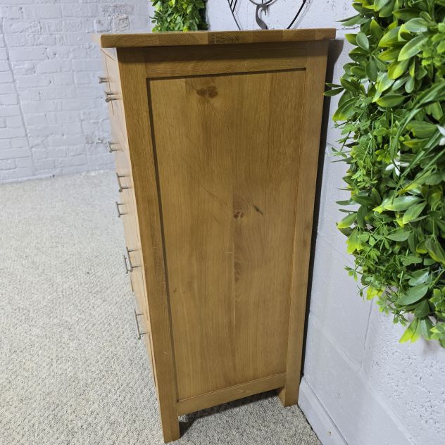 Barker and Stonehouse PreLoved Solid Oak Chest of Drawers: Timeless Quality, Unbeatable Savings