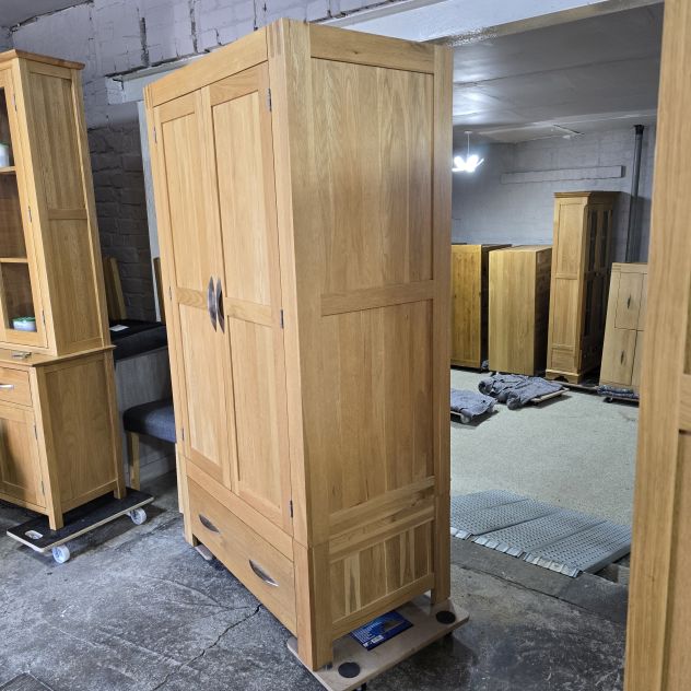 PreLoved Oak FurnitureLand Alto Double Wardrobe in Solid Oak PreLoved Oak FurnitureLand Alto Double Wardrobe in Solid Oak