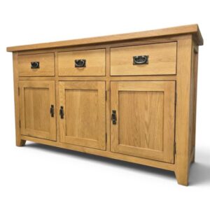 Peek inside its story... then write your own chapter with this second hand Barker and Stonehouse solid oak sideboard. Peek inside its story... then write your own chapter with this second hand Barker and Stonehouse solid oak sideboard.