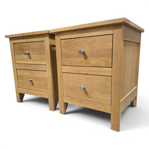 PreLoved Cordell Furniture Solid Oak Bedside Drawers: Timeless Quality at a Fraction of the Cost PreLoved Cordell Furniture Solid Oak Bedside Drawers: Timeless Quality at a Fraction of the Cost