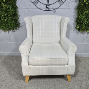 PreLoved Wingback Armchair: A Touch of Elegance and Comfort PreLoved Wingback Armchair: A Touch of Elegance and Comfort