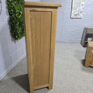 PreLoved Solid Oak Tallboy: Timeless Quality and Huge Savings PreLoved Solid Oak Tallboy: Timeless Quality and Huge Savings