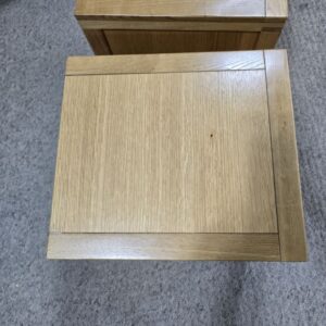 Save on Pre-loved Oak Side Tables Save on Pre-loved Oak Side Tables