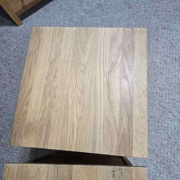 PreLoved Cordell Furniture Solid Oak Bedside Drawers: Timeless Quality at a Fraction of the Cost PreLoved Cordell Furniture Solid Oak Bedside Drawers: Timeless Quality at a Fraction of the Cost