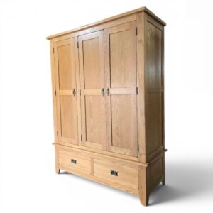 Pre-loved Solid Oak Triple Wardrobe: Timeless Quality at a Fraction of the Cost Pre-loved Solid Oak Triple Wardrobe: Timeless Quality at a Fraction of the Cost