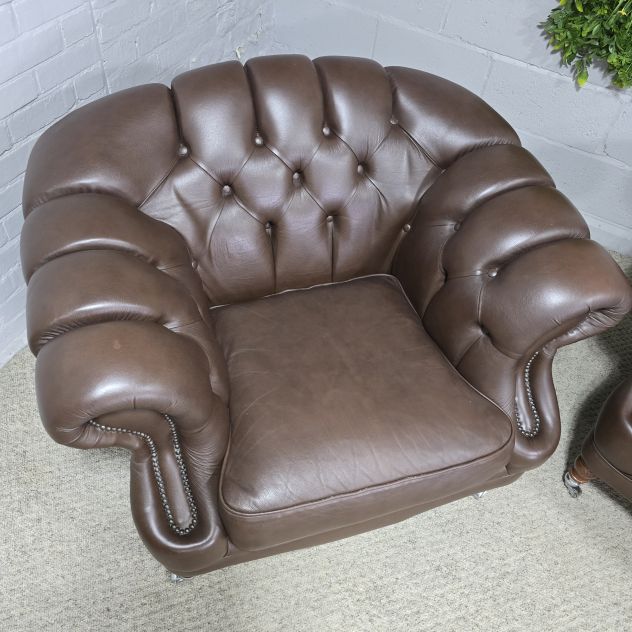 Second Hand Chesterfield Suite: Rich, Warm Brown Leather and Ornate Turned Legs Second Hand Chesterfield Suite: Rich, Warm Brown Leather and Ornate Turned Legs