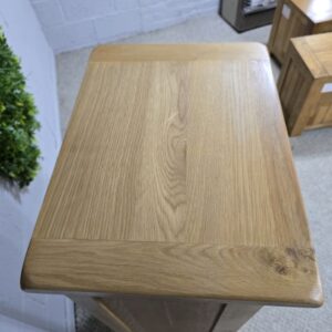 PreLoved Solid Oak Tallboy: Timeless Quality and Huge Savings PreLoved Solid Oak Tallboy: Timeless Quality and Huge Savings