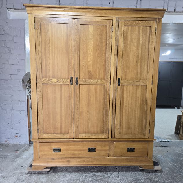 French Farmhouse Rustic Solid Oak Triple Wardrobe from Oak FurnitureLand - Timeless Elegance and Ample Storage French Farmhouse Rustic Solid Oak Triple Wardrobe from Oak FurnitureLand - Timeless Elegance and Ample Storage