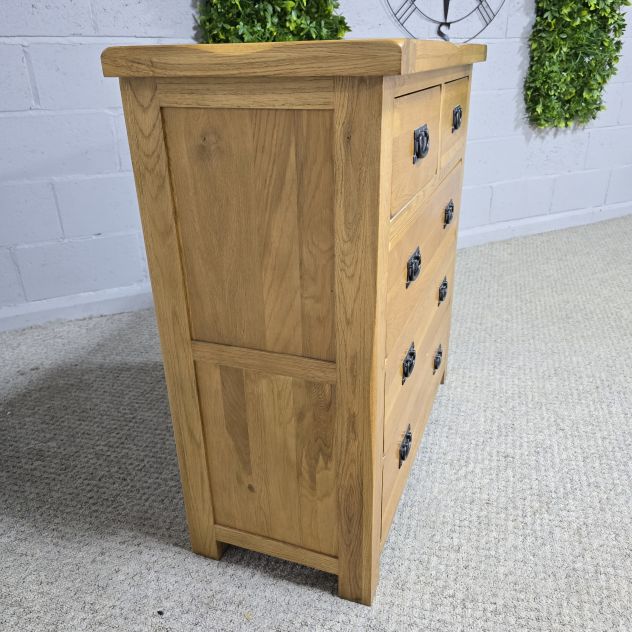 Elegant Pre-Owned Oak Furniture Land Original Rustic Solid Oak Chest of Drawers Elegant Pre-Owned Oak Furniture Land Original Rustic Solid Oak Chest of Drawers