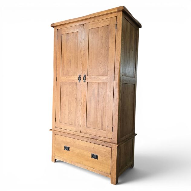 Elegant and Durable: Second-hand Oak Furniture Land Original Rustic Solid Oak Double Wardrobe Elegant and Durable: Second-hand Oak Furniture Land Original Rustic Solid Oak Double Wardrobe