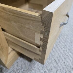 Bevel Natural Solid Oak Bedside Table - Second-Hand Elegance Bevel Natural Solid Oak Bedside Table - Second-Hand Elegance