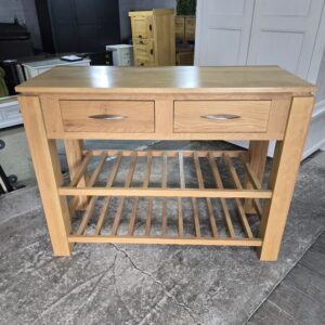 Oak Furnitureland Alto Console Table: Timeless Quality and Practical Benefits Oak Furnitureland Alto Console Table: Timeless Quality and Practical Benefits