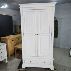 PreLoved Double Wardrobe: Save Big on This Luxury Piece PreLoved Double Wardrobe: Save Big on This Luxury Piece