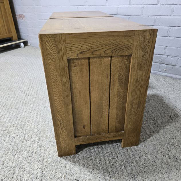 Second Hand Oak FurnitureLand Solid Oak Bedside Drawers - Save Big and Add Character Second Hand Oak FurnitureLand Solid Oak Bedside Drawers - Save Big and Add Character