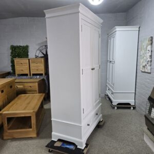 PreLoved Double Wardrobe: Save Big on This Luxury Piece PreLoved Double Wardrobe: Save Big on This Luxury Piece