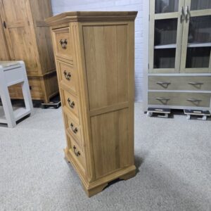 Elegant Oak Furniture Land Edinburgh Solid Oak Tallboy - Perfect for Any Bedroom Elegant Oak Furniture Land Edinburgh Solid Oak Tallboy - Perfect for Any Bedroom