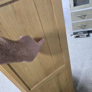 Elegant Oak Furniture Land Edinburgh Solid Oak Tallboy - Perfect for Any Bedroom Elegant Oak Furniture Land Edinburgh Solid Oak Tallboy - Perfect for Any Bedroom