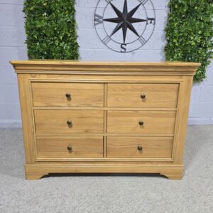 Peek inside its story... then write your own chapter with this PreLoved Barker and Stonehouse solid oak chest. Huge savings await! Peek inside its story... then write your own chapter with this PreLoved Barker and Stonehouse solid oak chest. Huge savings await!