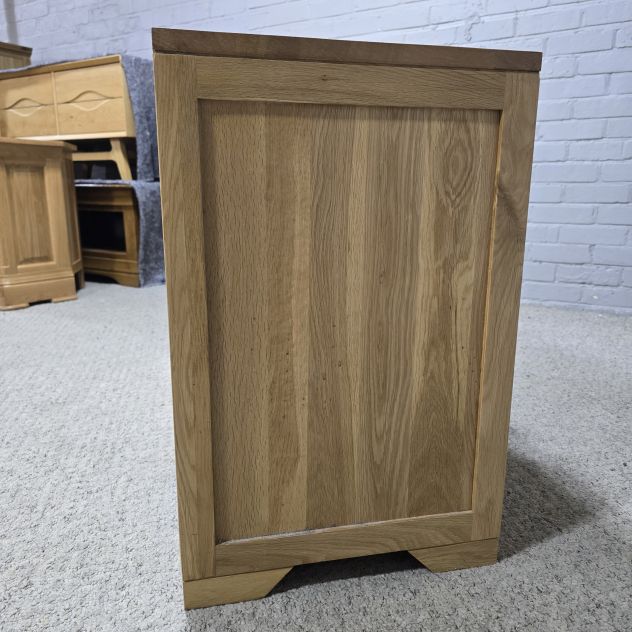 Oak Furniture Land Bevel Solid Oak Bedside Cabinets - Preowned and Fabulous Oak Furniture Land Bevel Solid Oak Bedside Cabinets - Preowned and Fabulous