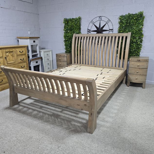 Barker and Stonehouse Lewes Reclaimed Wood King-Size Bed Frame - Save £615 (58%) Barker and Stonehouse Lewes Reclaimed Wood King-Size Bed Frame - Save £615 (58%)
