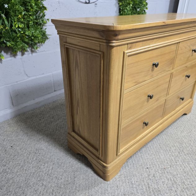 Peek inside its story... then write your own chapter with this PreLoved Barker and Stonehouse solid oak chest. Huge savings await! Peek inside its story... then write your own chapter with this PreLoved Barker and Stonehouse solid oak chest. Huge savings await!
