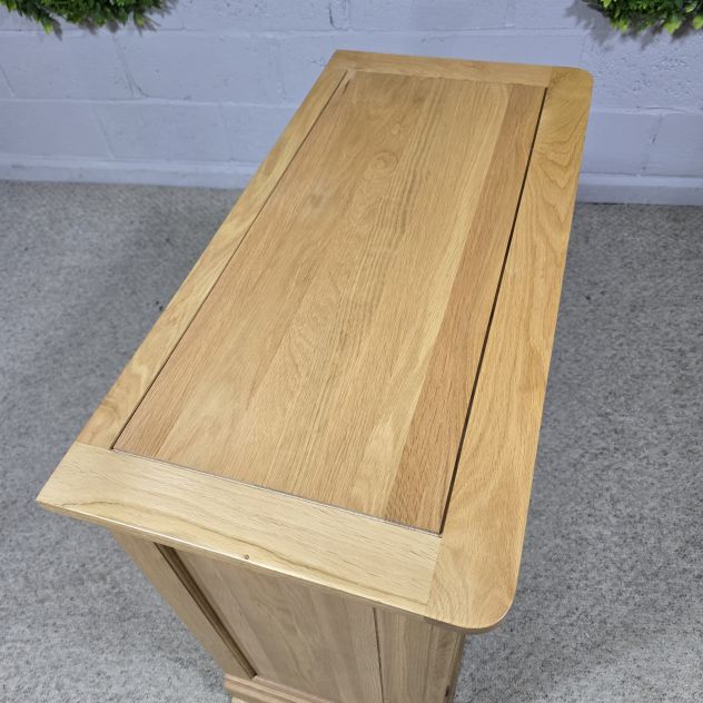 Explore the timeless quality of this PreLoved Oak Furniture Land Canterbury cupboard Explore the timeless quality of this PreLoved Oak Furniture Land Canterbury cupboard
