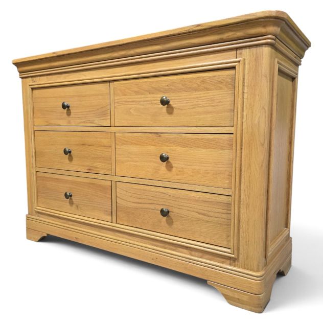 Peek inside its story... then write your own chapter with this PreLoved Barker and Stonehouse solid oak chest. Huge savings await! Peek inside its story... then write your own chapter with this PreLoved Barker and Stonehouse solid oak chest. Huge savings await!