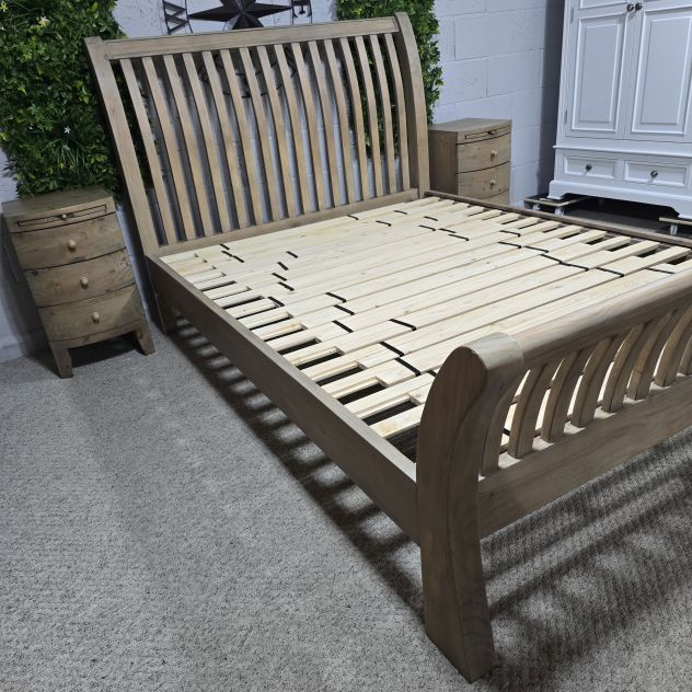 Barker and Stonehouse Lewes Reclaimed Wood King-Size Bed Frame - Save £615 (58%) Barker and Stonehouse Lewes Reclaimed Wood King-Size Bed Frame - Save £615 (58%)