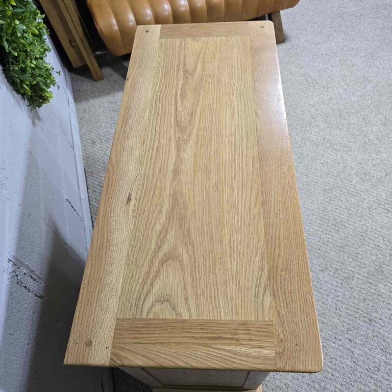 Elevate Your Space with This Pre-Owned Barker and Stonehouse Solid Oak Chest - Save Hundreds Elevate Your Space with This Pre-Owned Barker and Stonehouse Solid Oak Chest - Save Hundreds